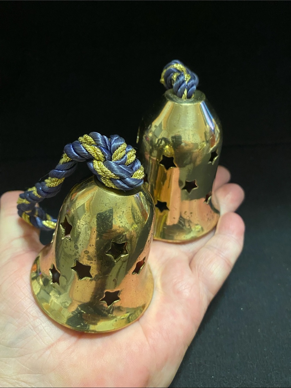 Vintage Celestial Brass Star cutout set of Bells - Picture 7 of 10